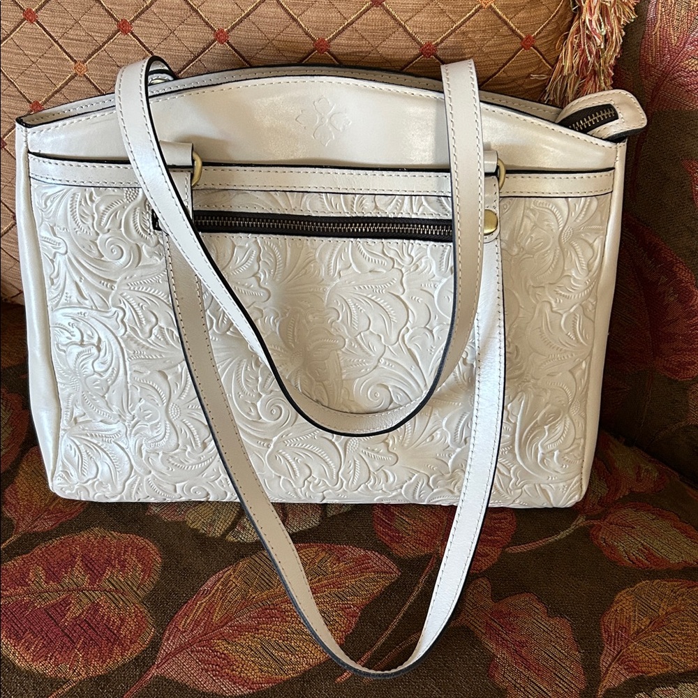 Patricia Nash Floral Tooled Poppy Shoulder Bag - Picture 2 of 16